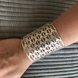 Silver Cuff Bracelet - w/ arrow geometric design